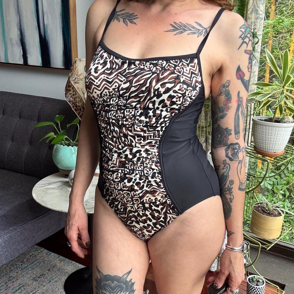 Vintage 1980s 1990s Hawaiian Tiki Inspired Ruched One Piece Bathing Suit Sz SM